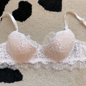 Like new H&M white laced padded push-up bra bride bridal bachelorette